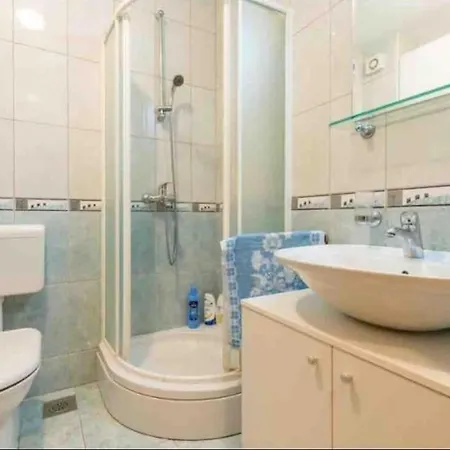 Renovated Center Roberto *