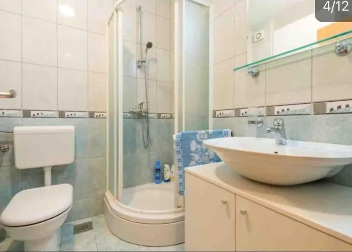 Renovated Center Roberto *