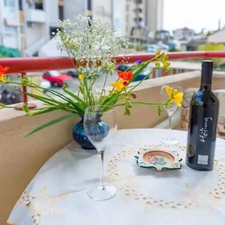 Renovated Center Roberto アパート *